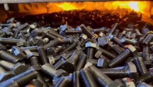 carbon steel vs stainless steel bolts